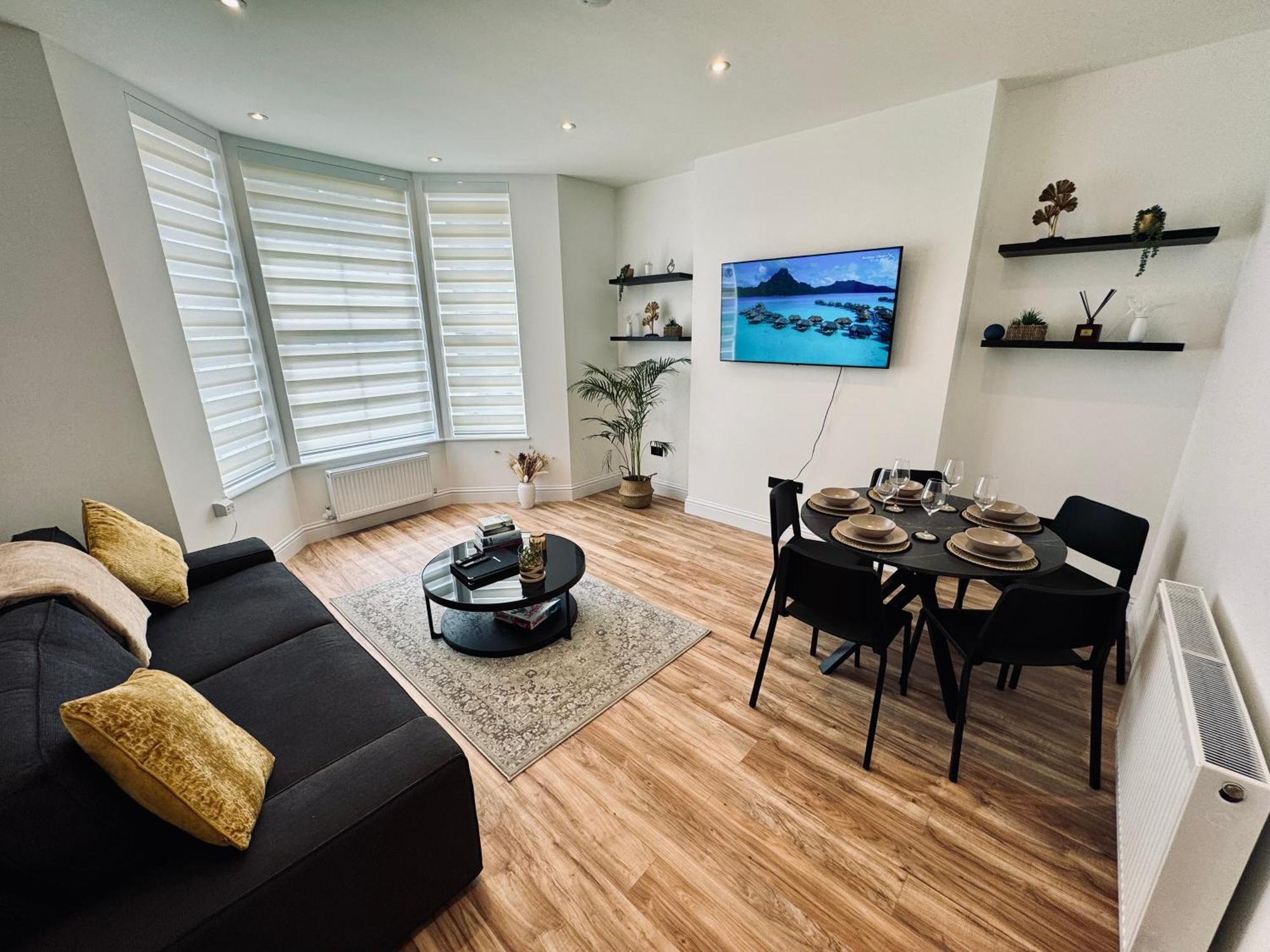 Apartment 2 Bed Flat 10 Min From Notthing Hill! London