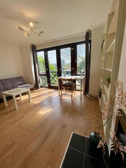 Сasa de vacaciones Thamesview Canary Wharf With Freeparking *