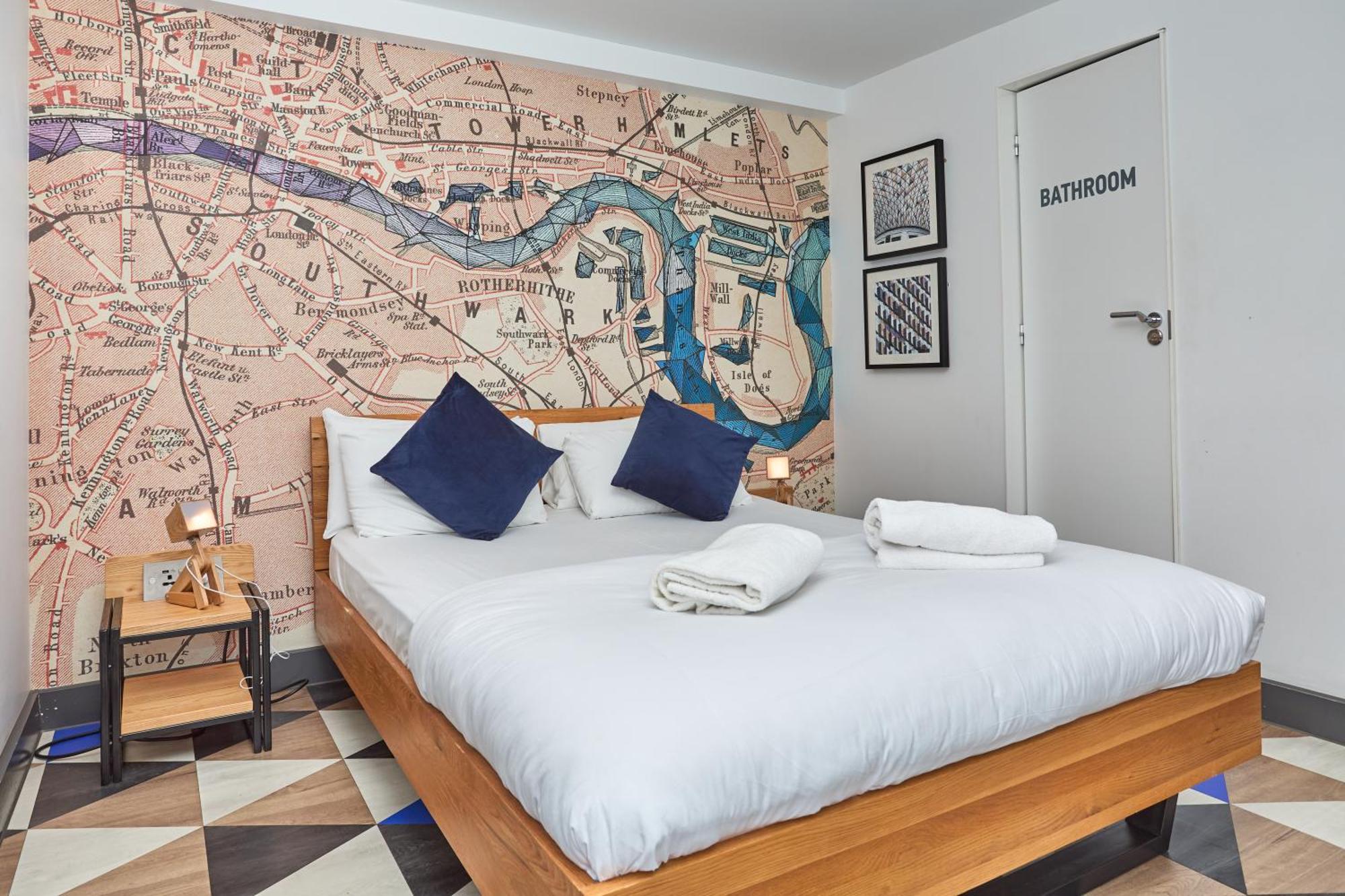 Hostel St Christopher's Bridge - The Village *