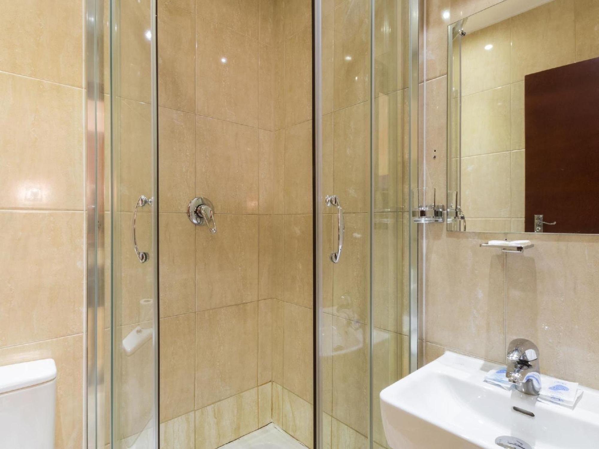 Notting Hill Gate 3* London