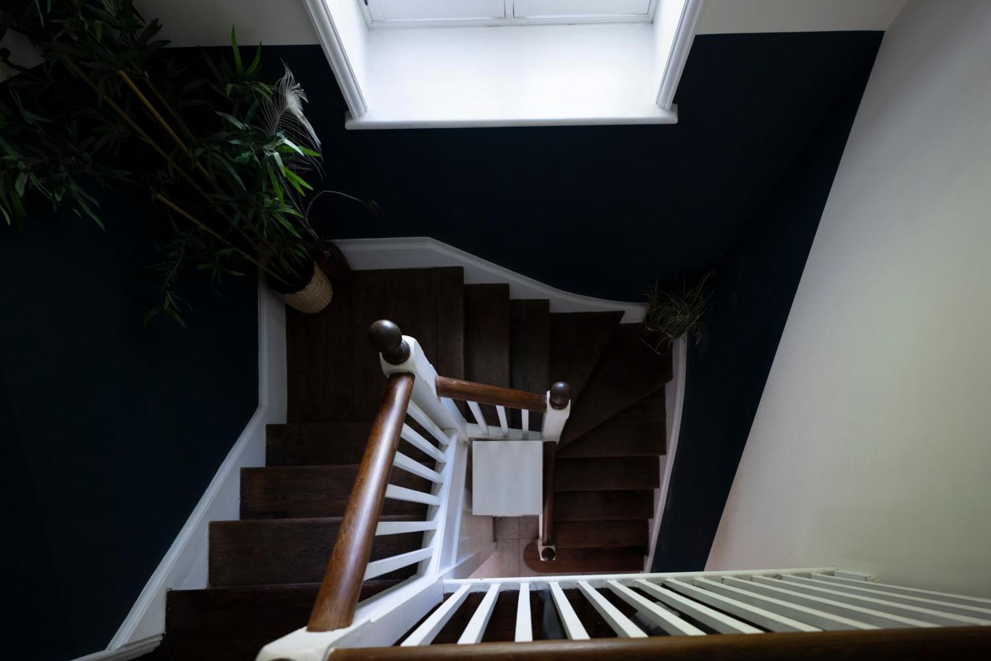 Parea Living - Spacious North House With Big Garden London