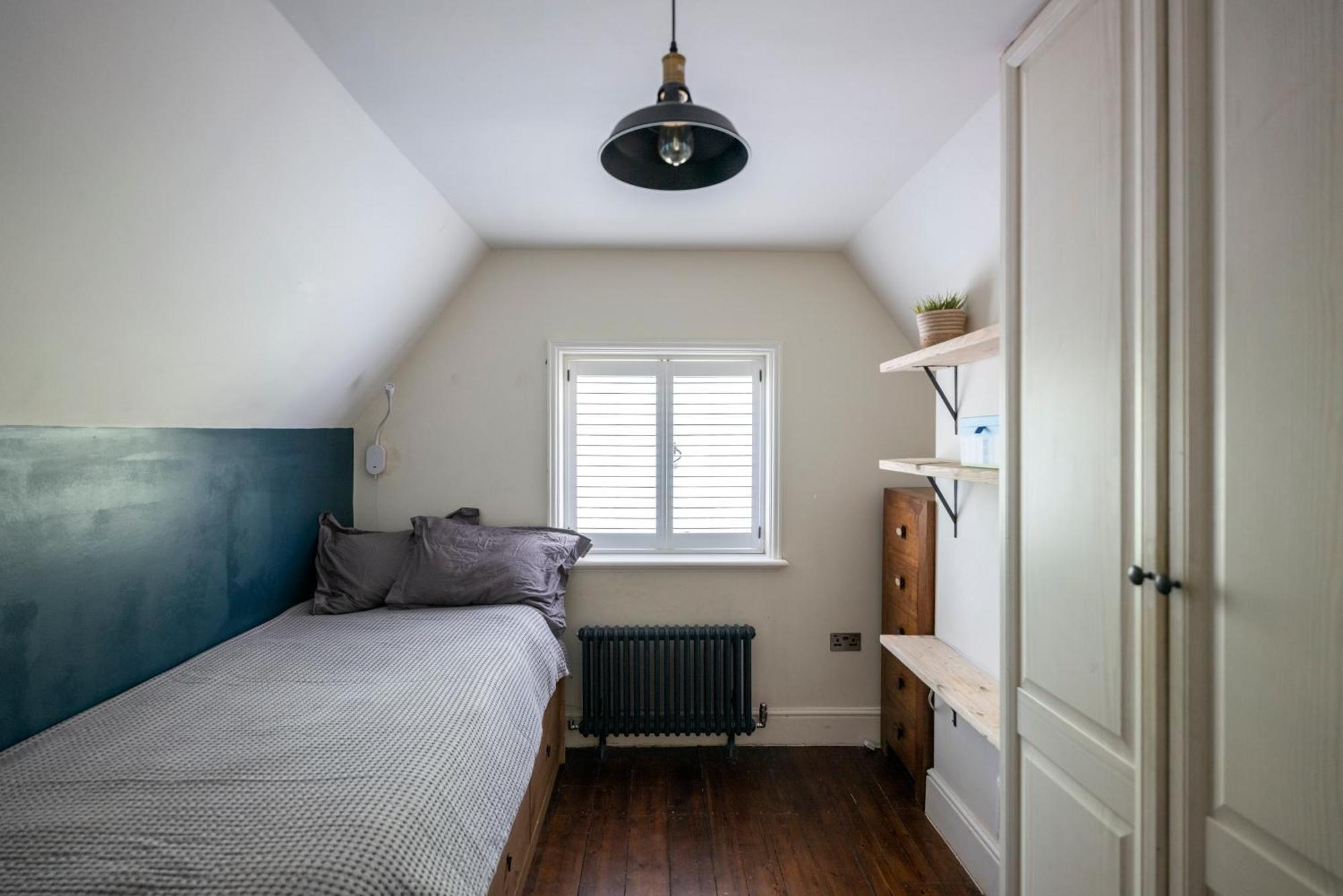 Parea Living - Spacious North House With Big Garden London