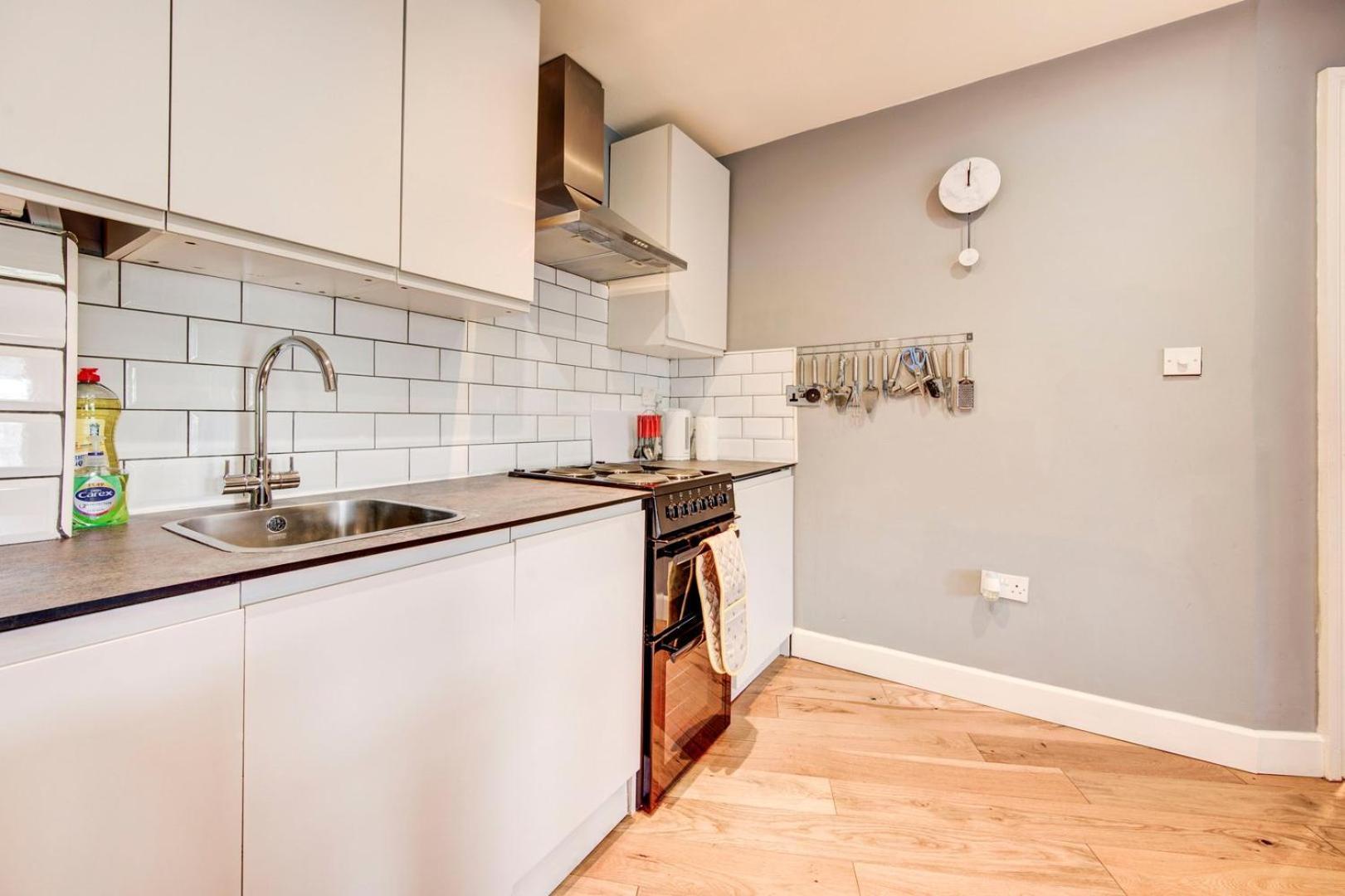 Leilighet Guestready - Cozy In Stockwell *