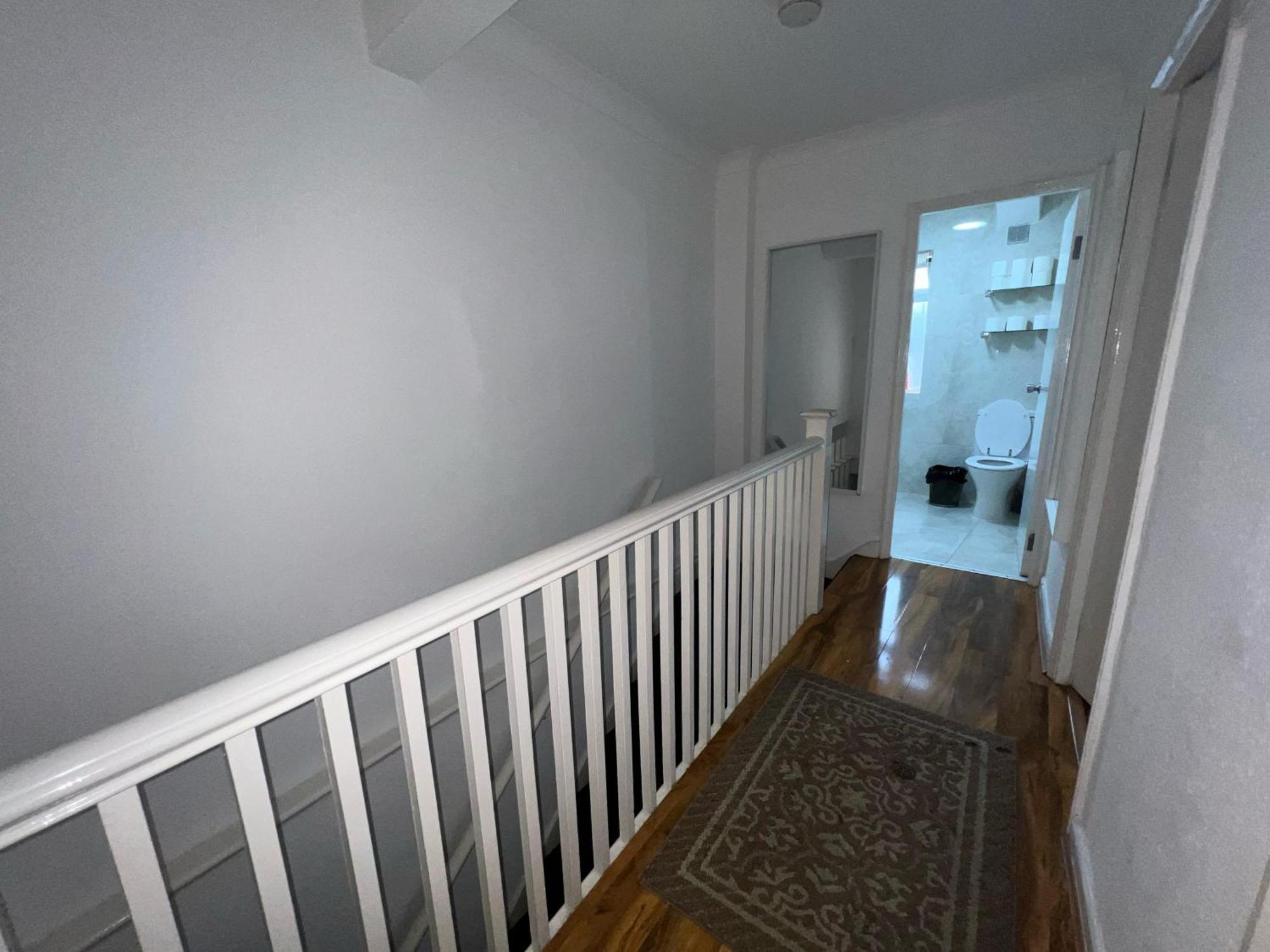 Maida Vale Urban Living Apartment