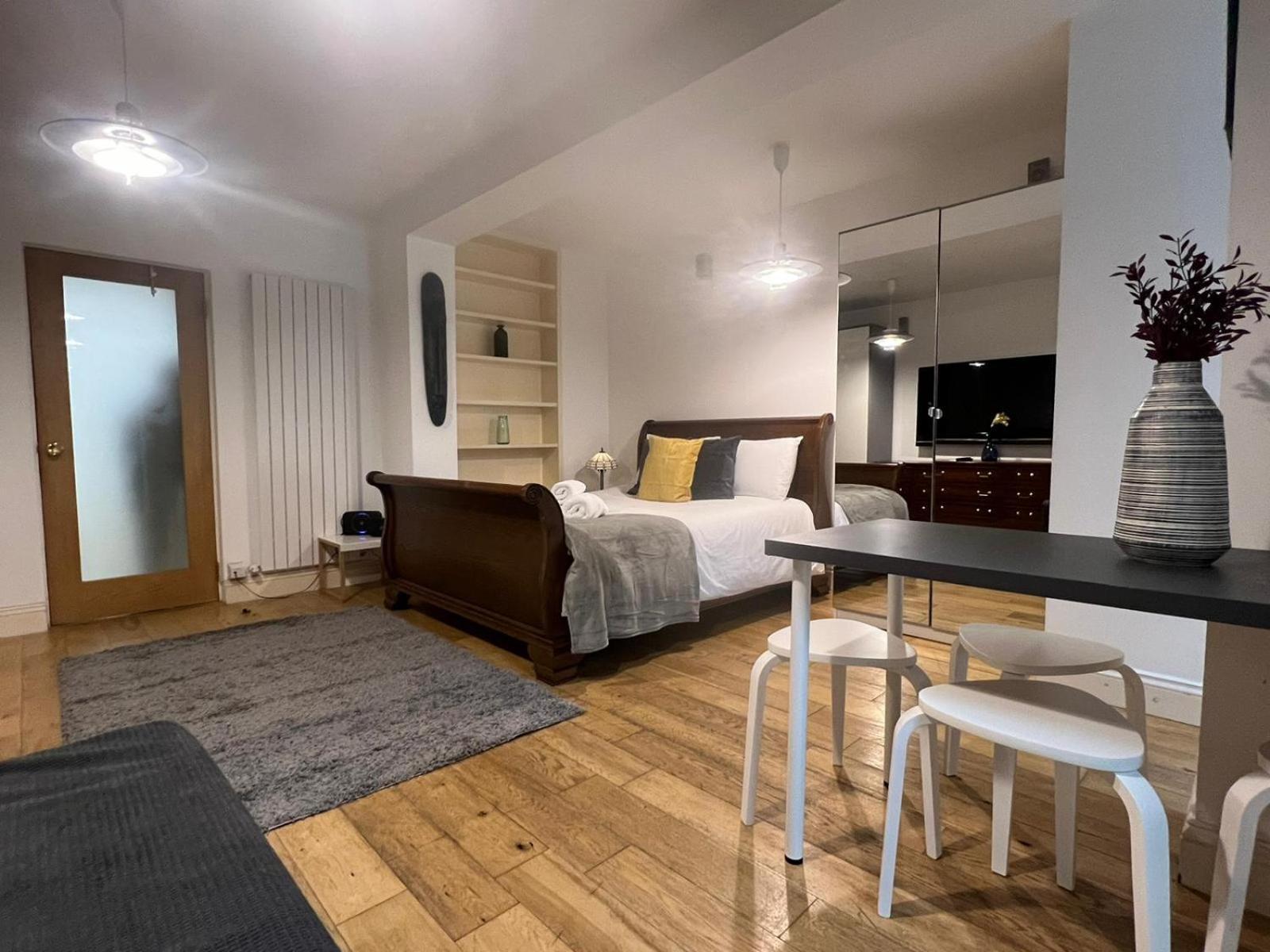Lovely Heart Of 10min To Oxford St Leilighet *