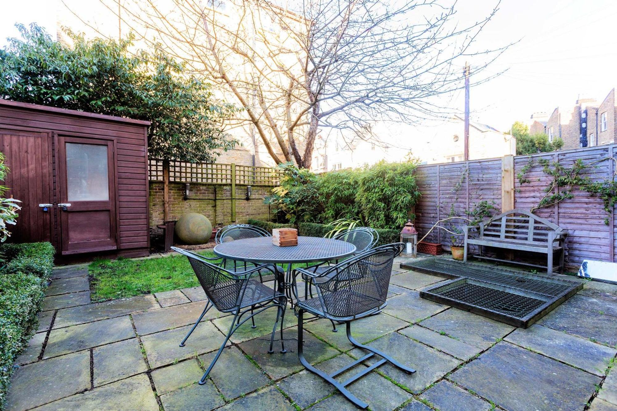 Veeve - Village Beauty Apartment London