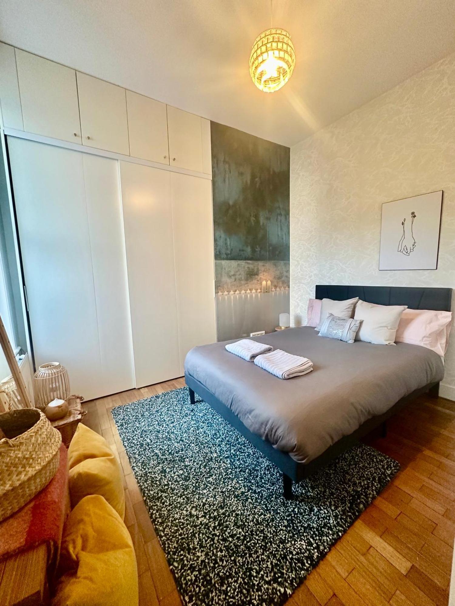 Lovely 2-3 Bedroom Flat In Londres