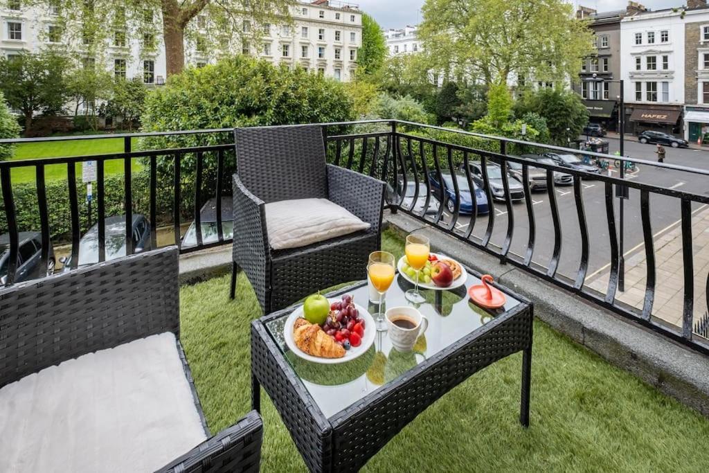 West Oasis - Escape From Chaos Appartement Londen