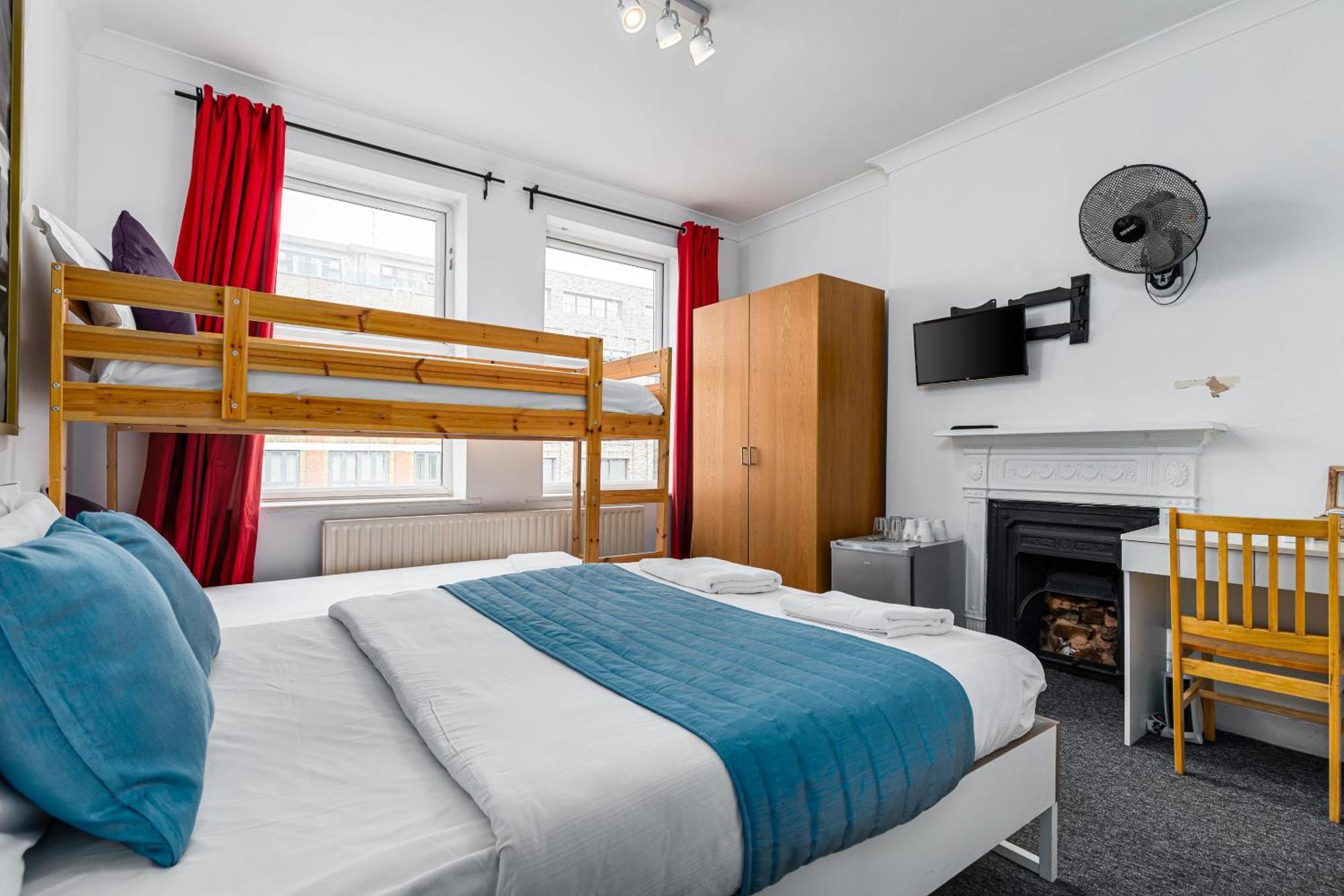 Ryam Bed & Breakfast London