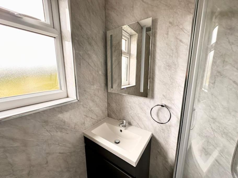 5 Bed In Se12 Appartement *