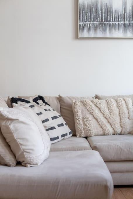Incredible Location In Central - 2bed * London