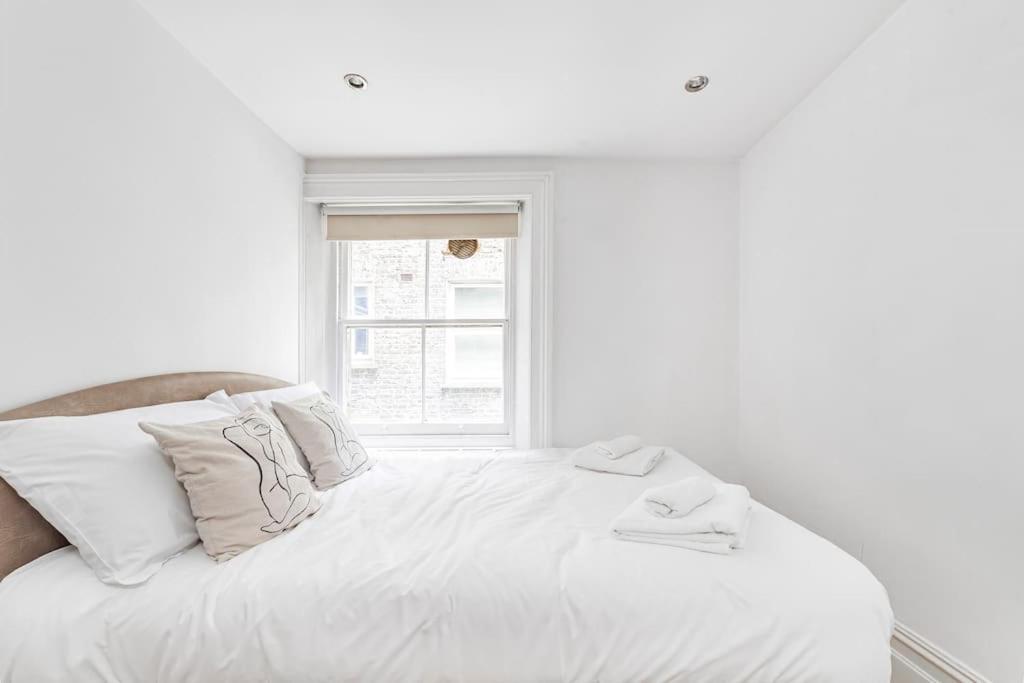 Incredible Location In Central - 2bed *