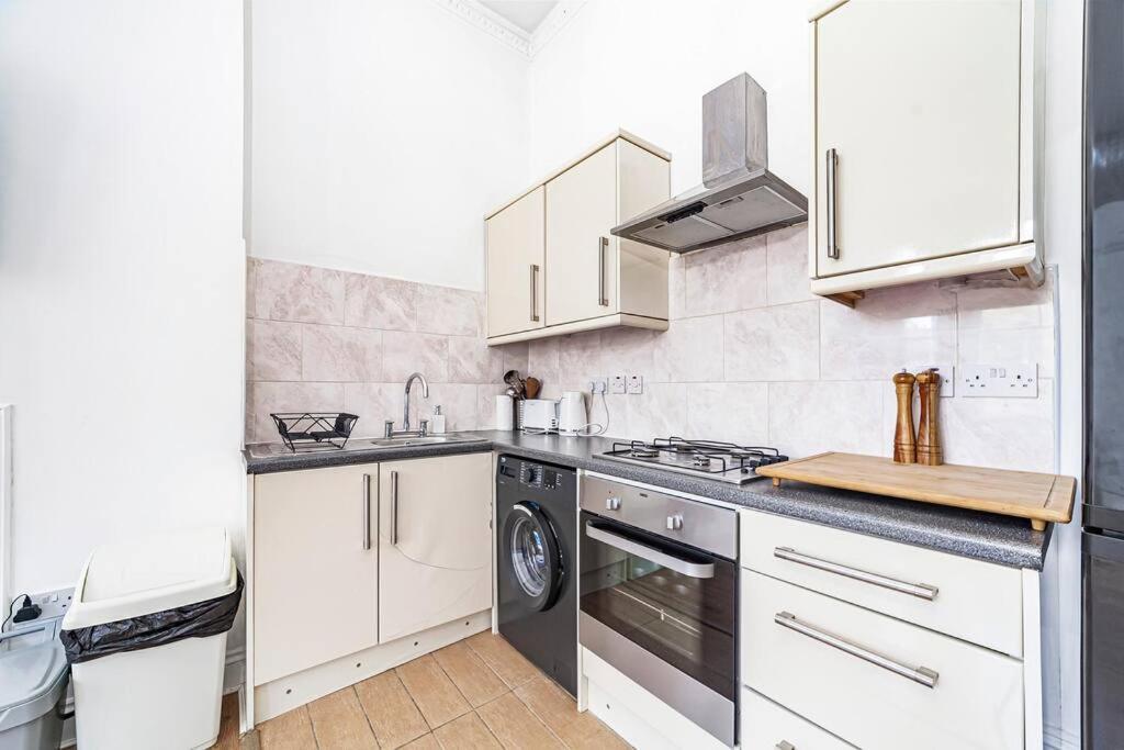 Apartment Incredible Location In Central - 2bed