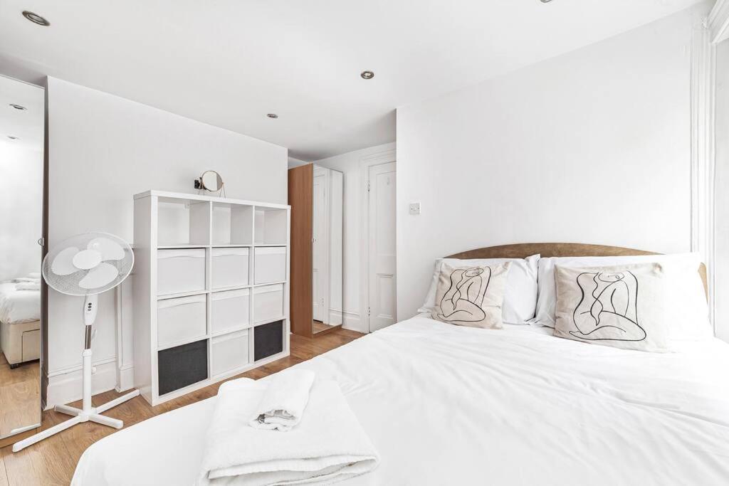 Incredible Location In Central - 2bed *