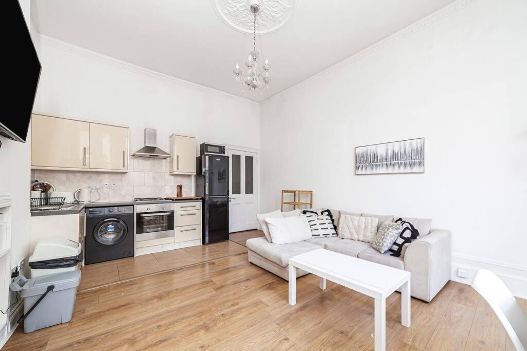 Apartment Incredible Location In Central - 2bed