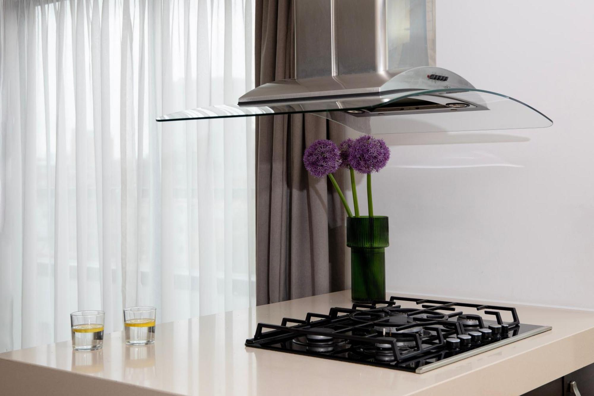 Bob W Tower Hill Residences Apartment