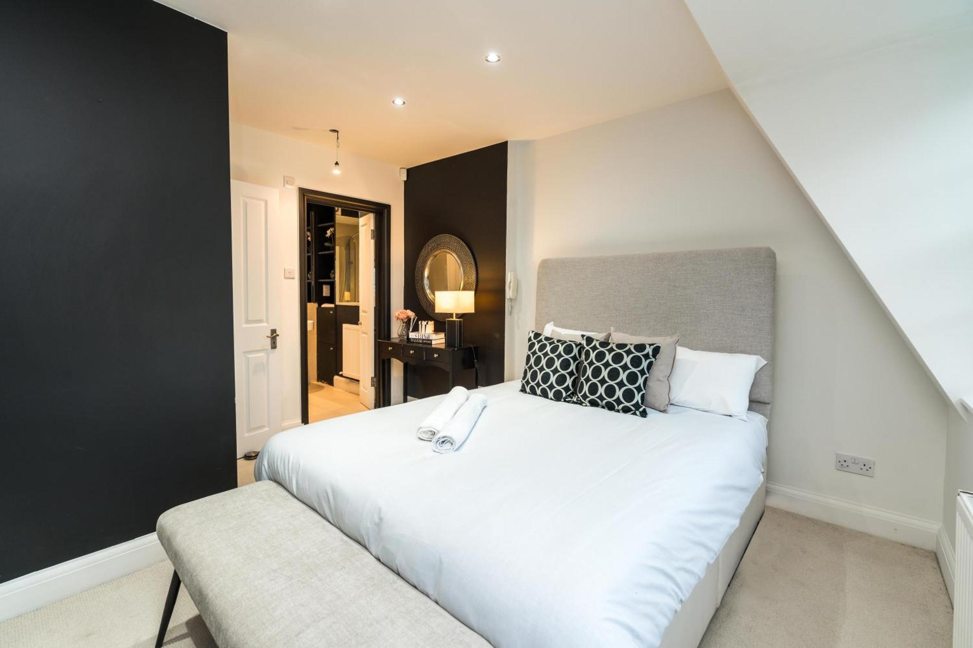Villaer Buckinghampalace-belgravia-saintsjames-trafalgar Square-victoria *