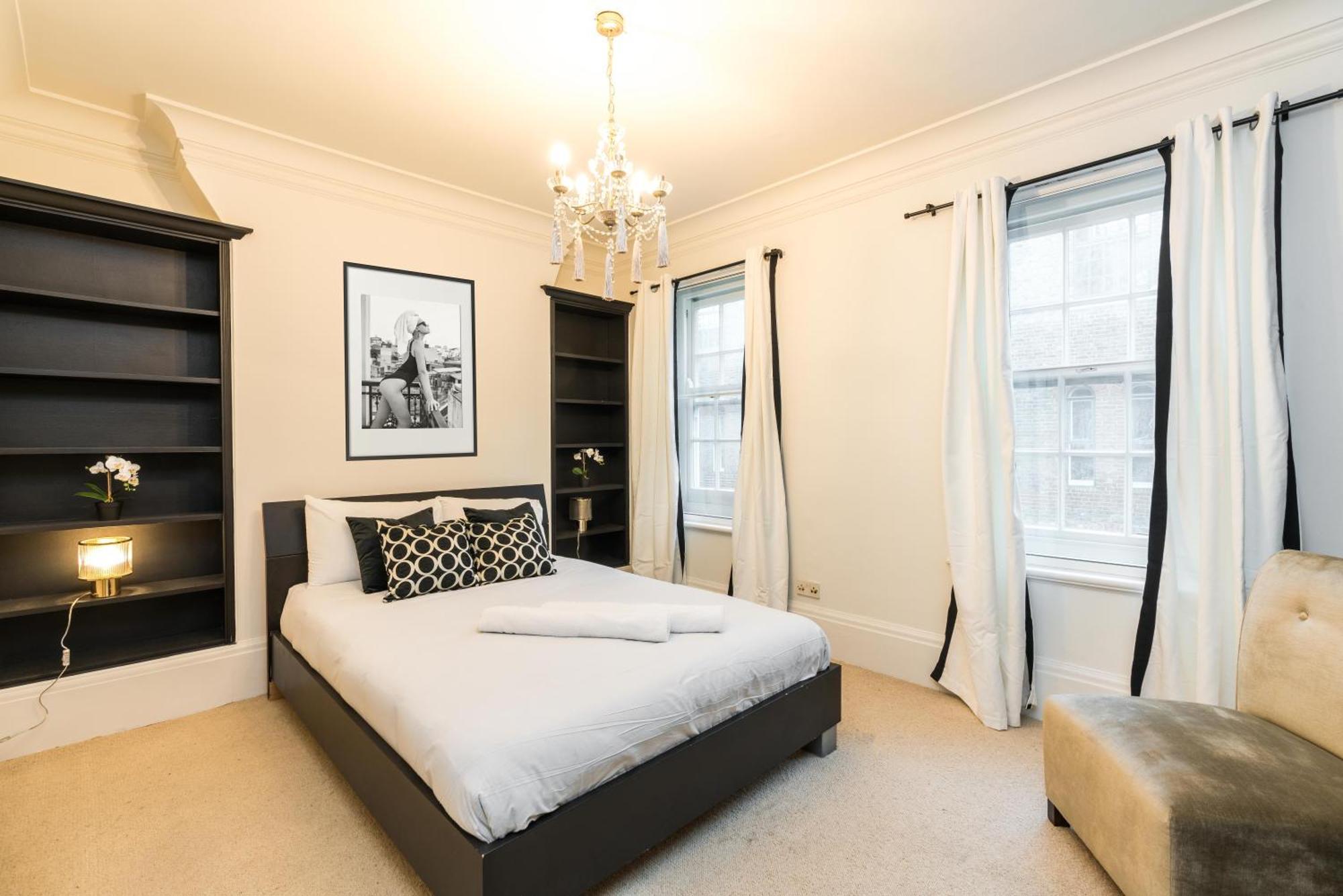 Buckinghampalace-belgravia-saintsjames-trafalgar Square-victoria Villaer