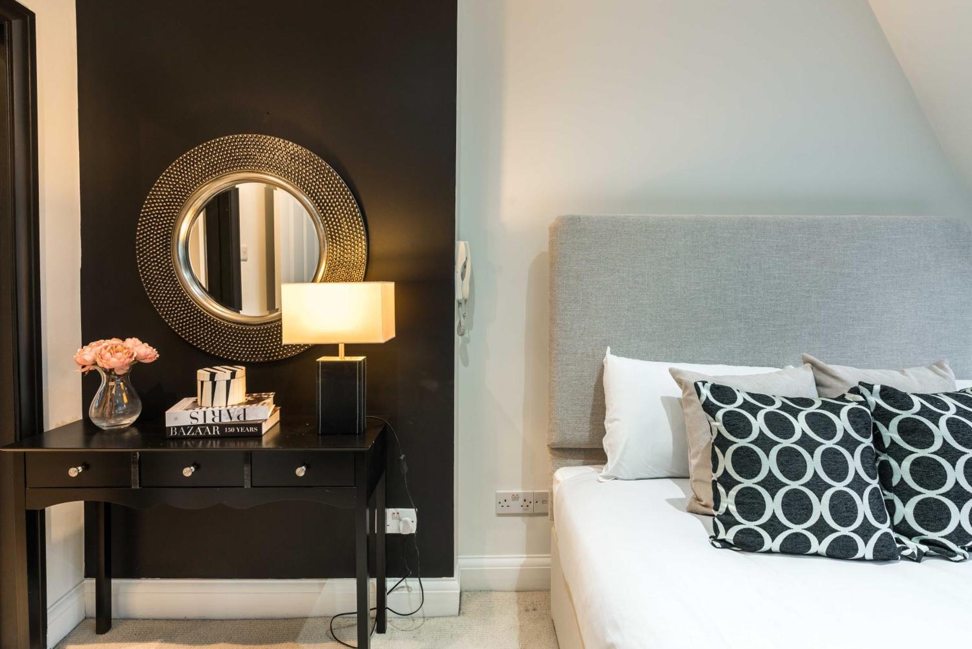 Villaer Buckinghampalace-belgravia-saintsjames-trafalgar Square-victoria