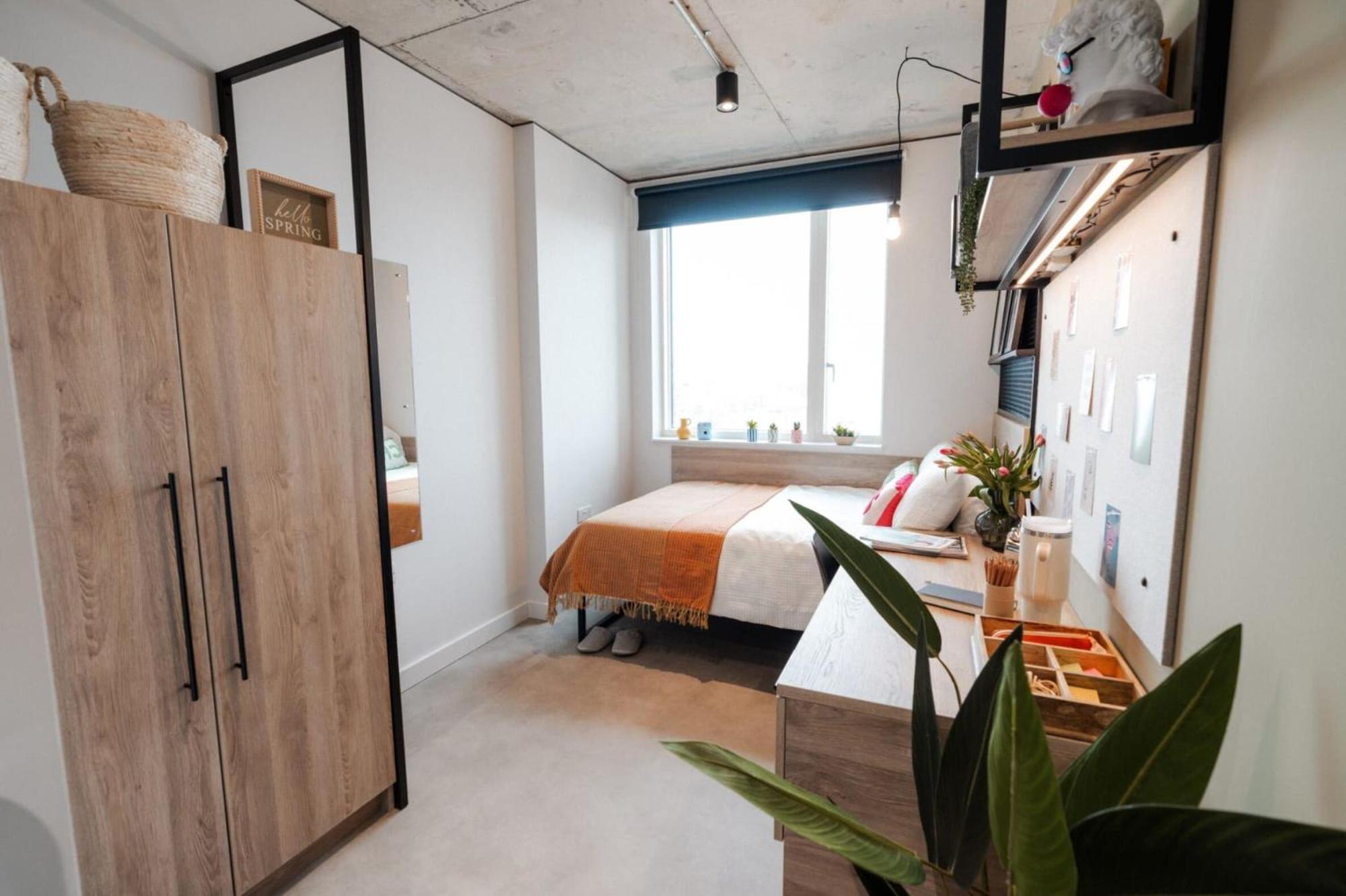 For Students Only Ultimate Comfort Ensuites At Old Kent Road In Apartment *