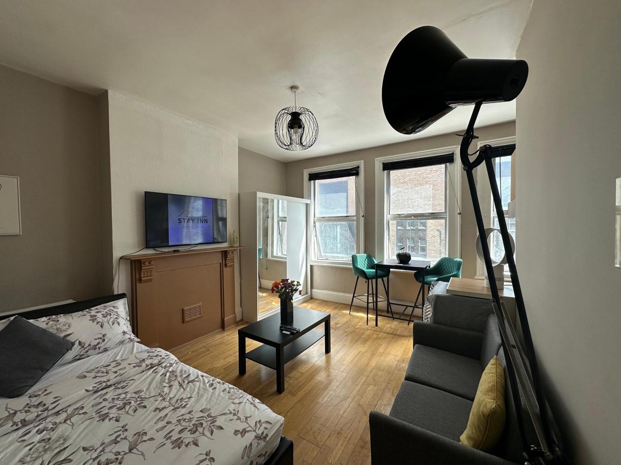 Apartment Studio's