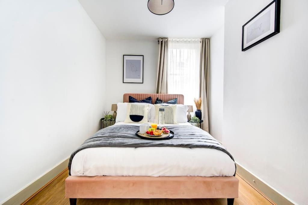 Apartment Heart Of Hackney 2bed Garden Flat Sleeps 6 *