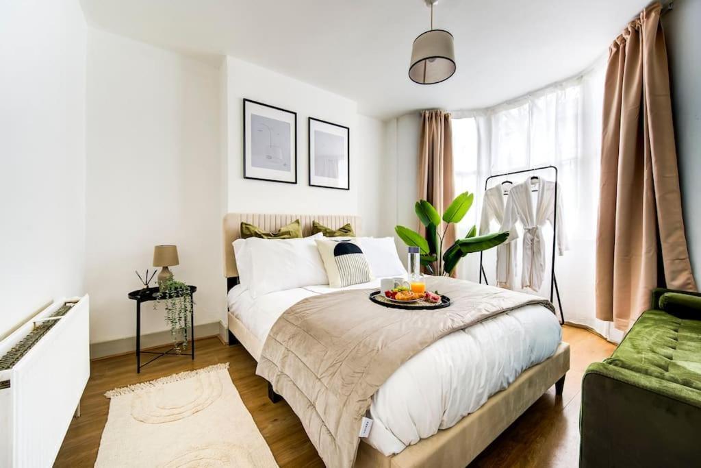 Heart Of Hackney 2bed Garden Flat Sleeps 6 London