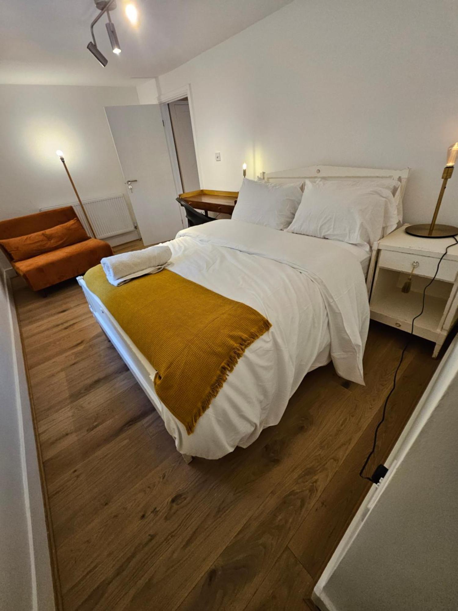 Apartment Mia Residence, Waterloo 4bed Apa