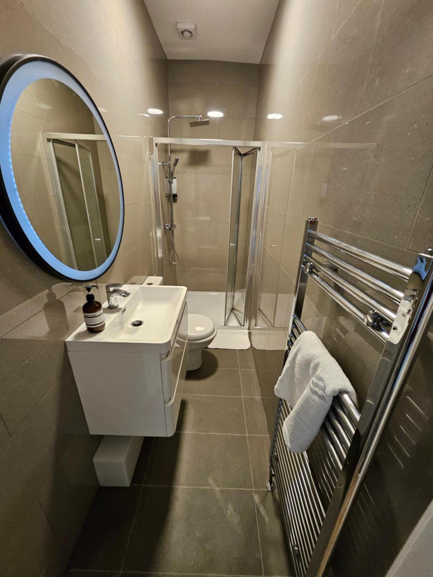 Apartment Mia Residence, Waterloo 4bed Apa