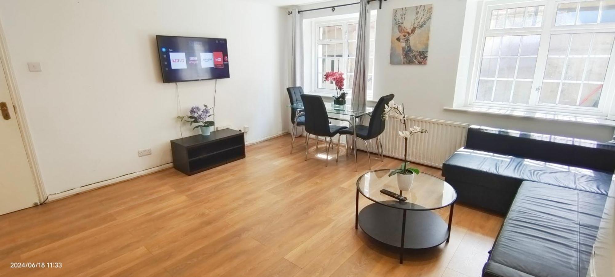 Lavender At Netherwood Road Apartamento *