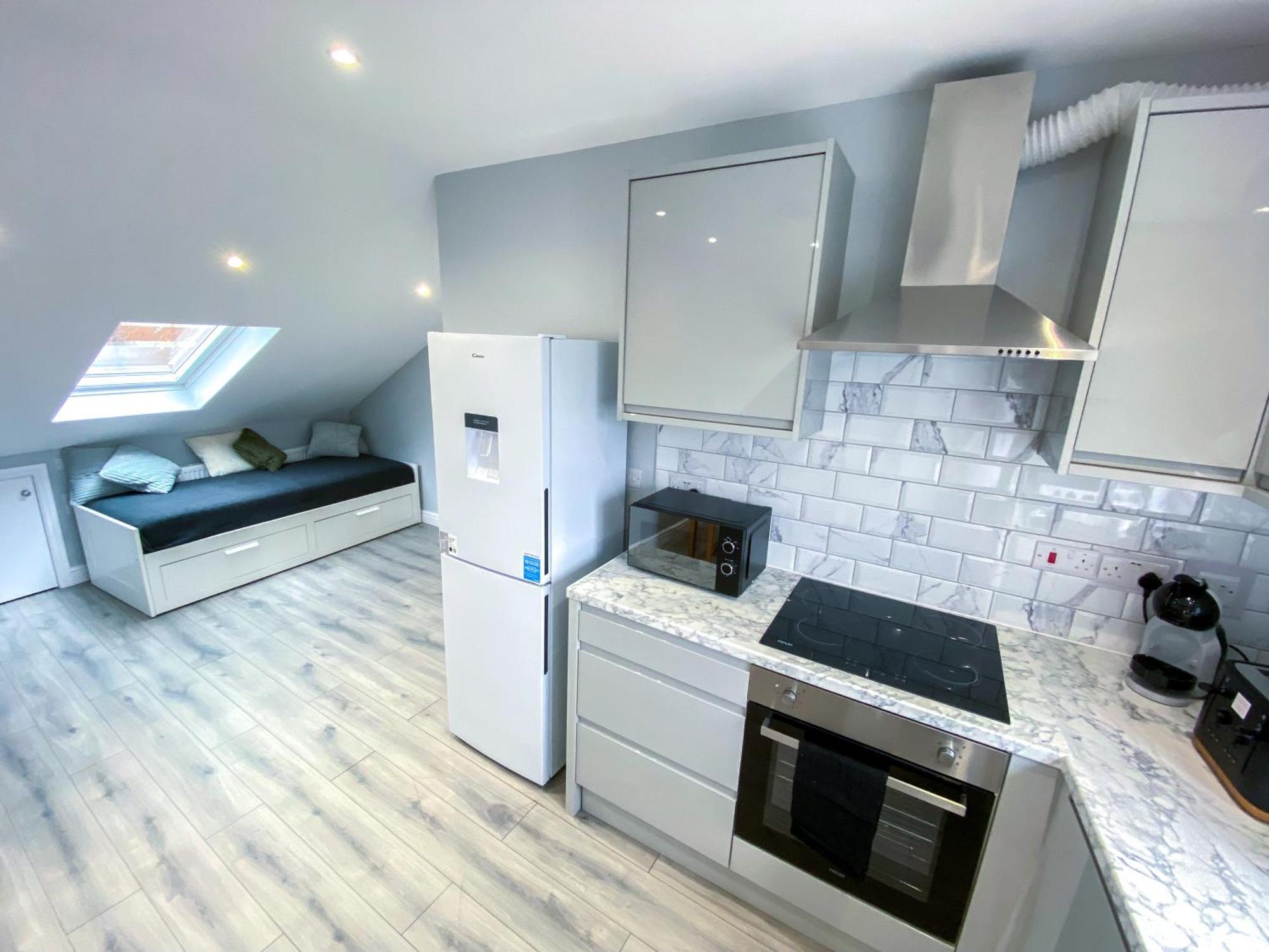 Large 1-bedroom Flat, 5 Guest, - F4 Appartement