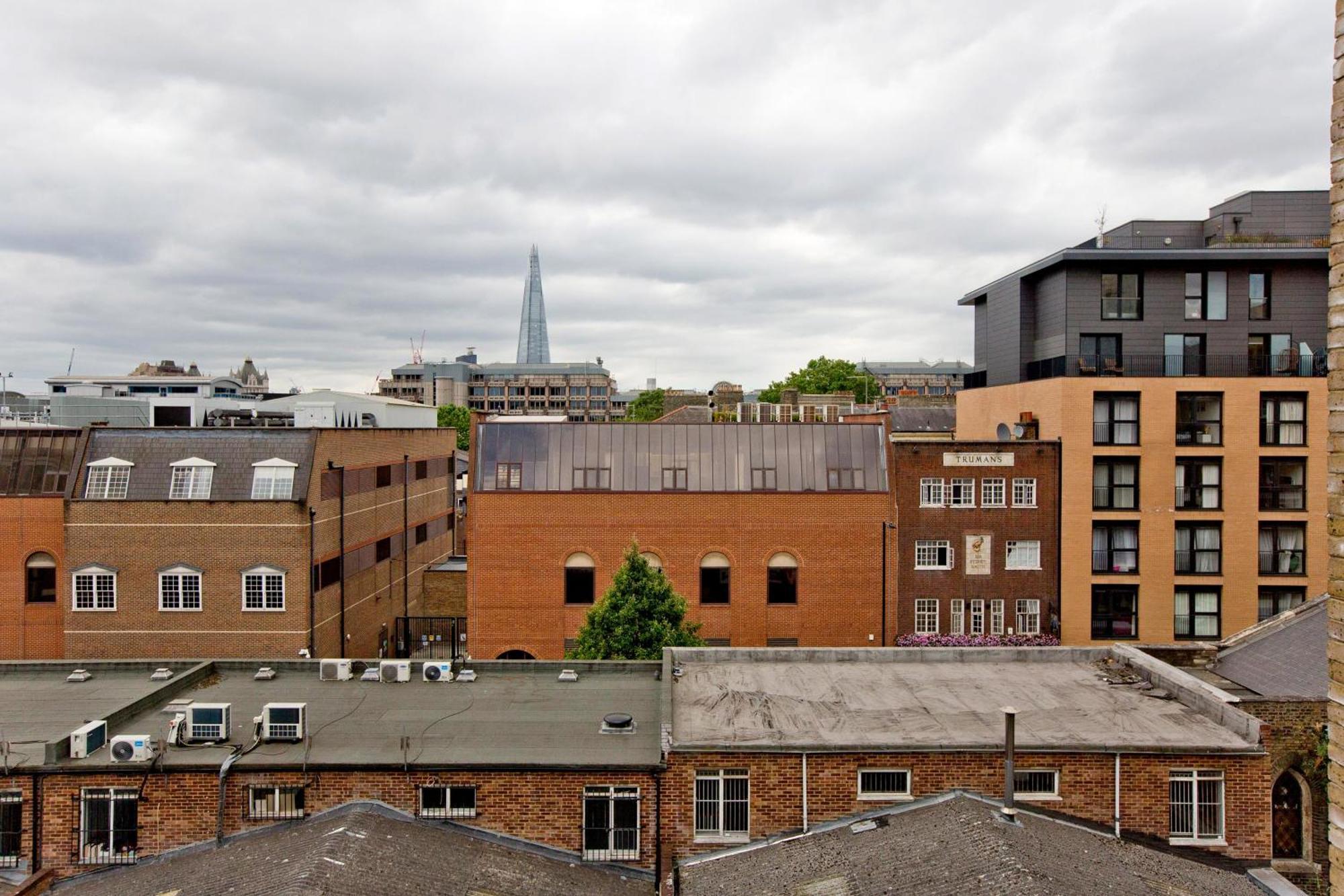 Imperial Onedin Point-tower Hill Apartment *