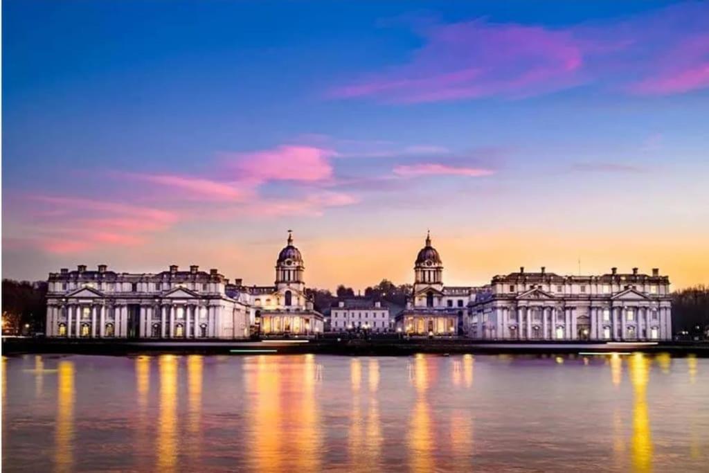 Greenwich Haven, Apartment *