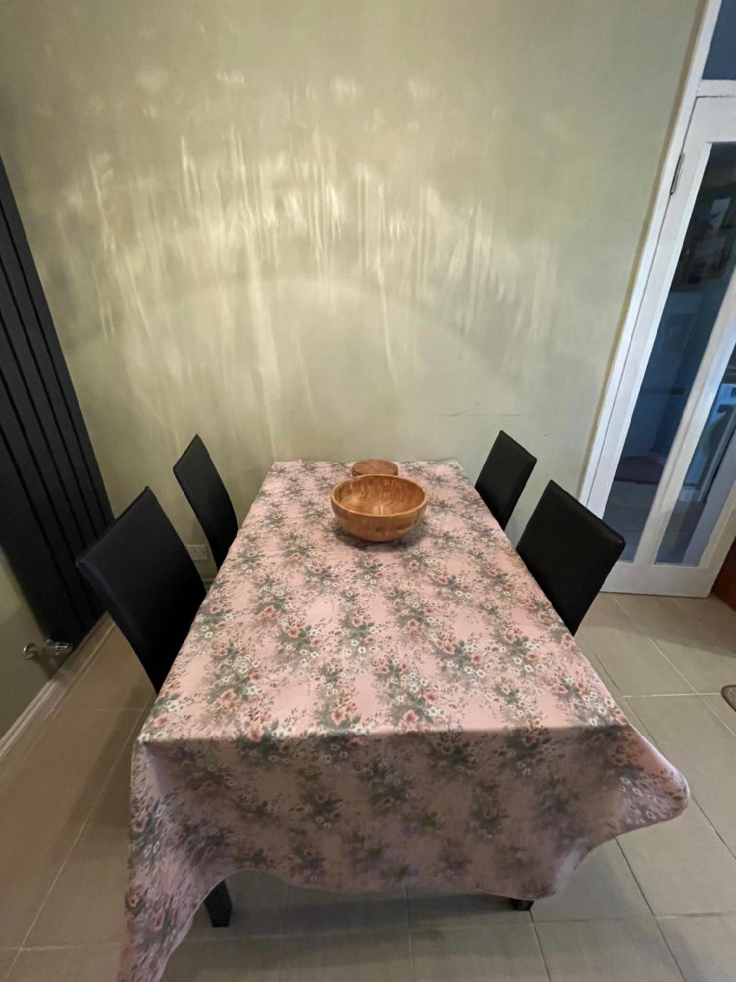 Lovely 3bd Family With Garden - Richmond! Apartment *
