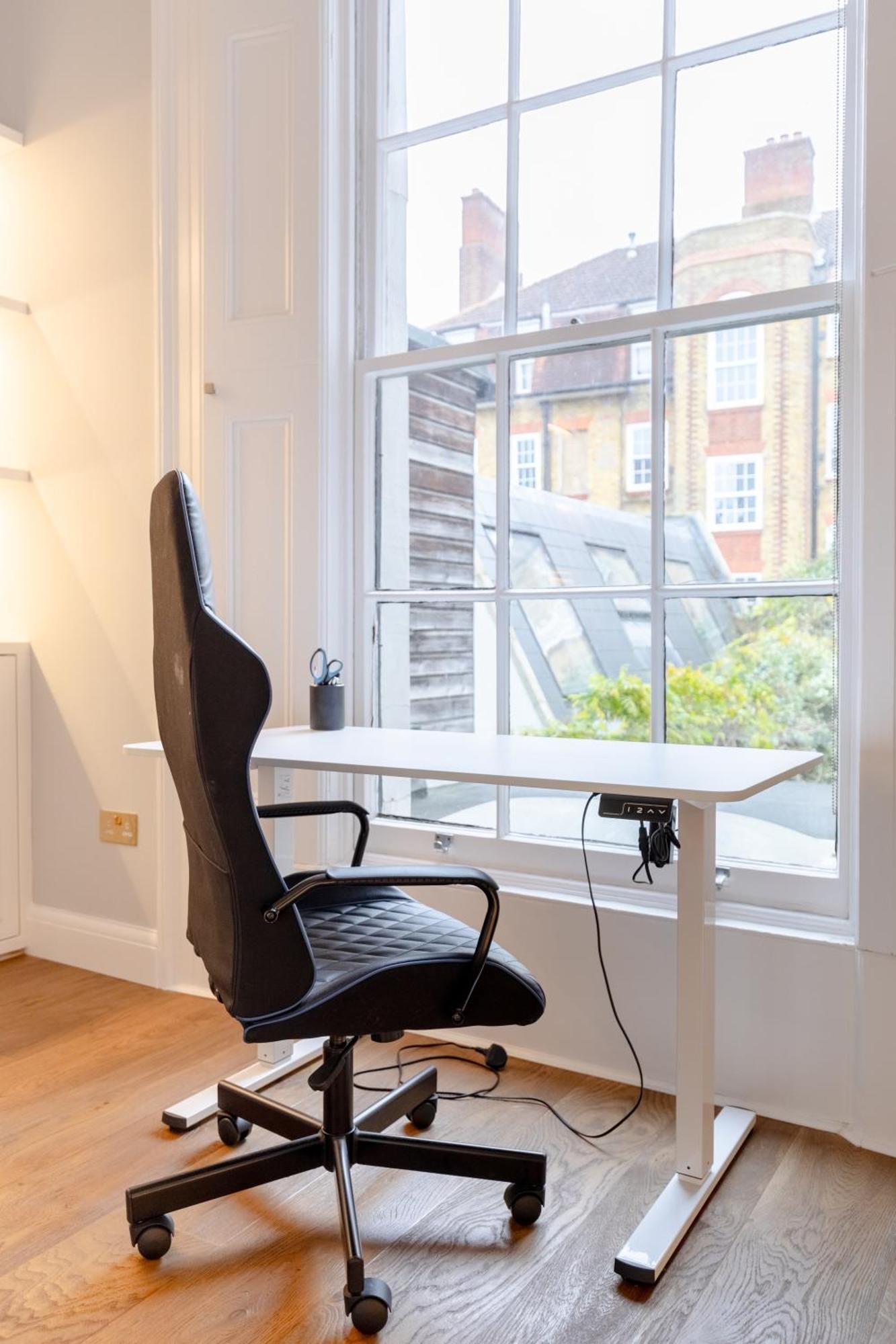 Elegant & Beautifully Presented 1bd Flat- Chelsea! Apartment *