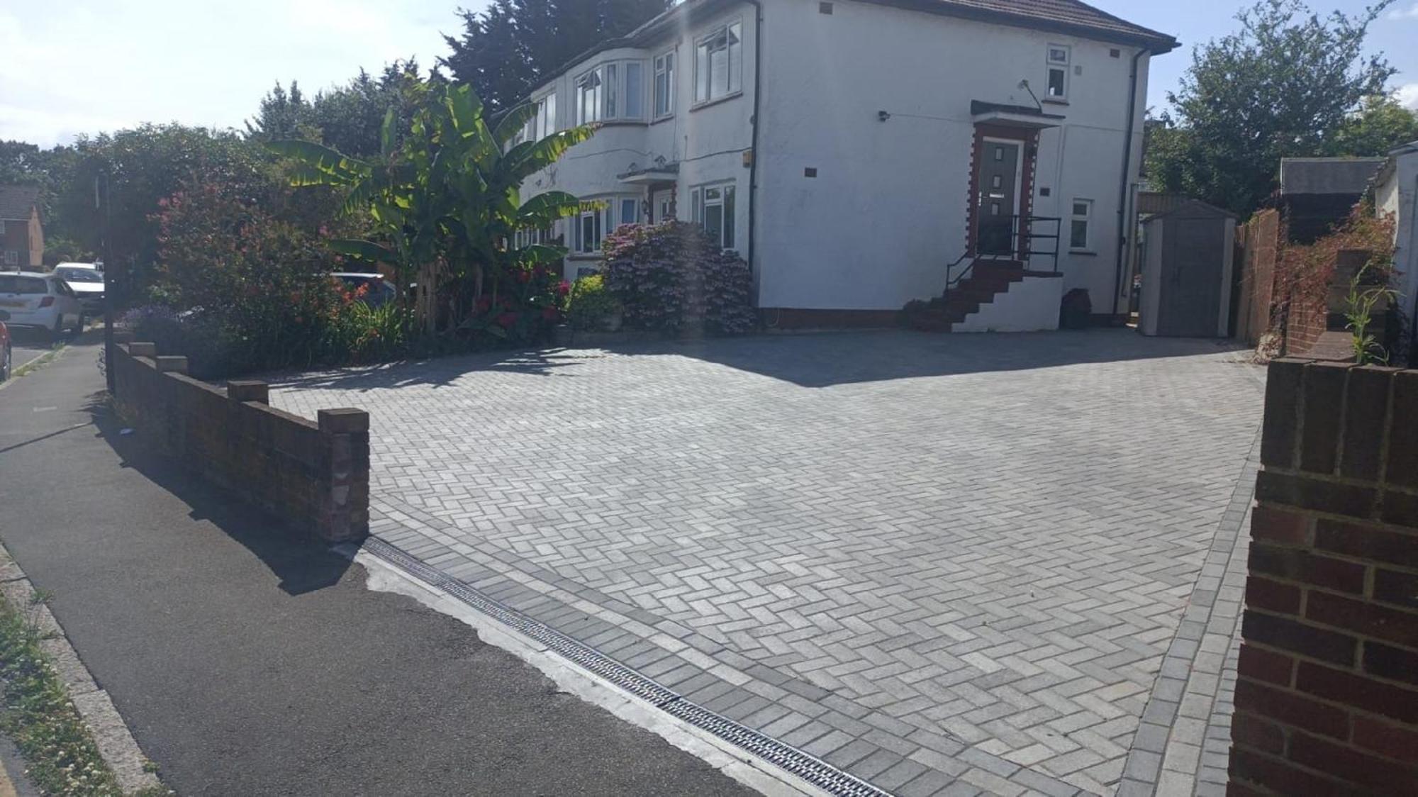 Gasthof L'auberge Close Syon Lane Station And Heathrow 4*