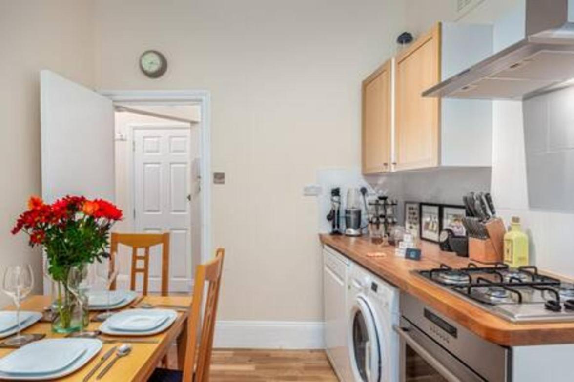 Lovely 2-bed Flat Next To Oval Cricket Ground Leilighet London