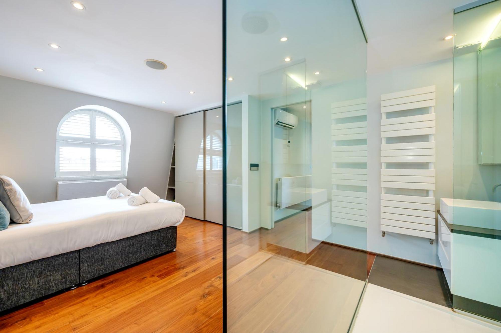 Welcome South Kensington *