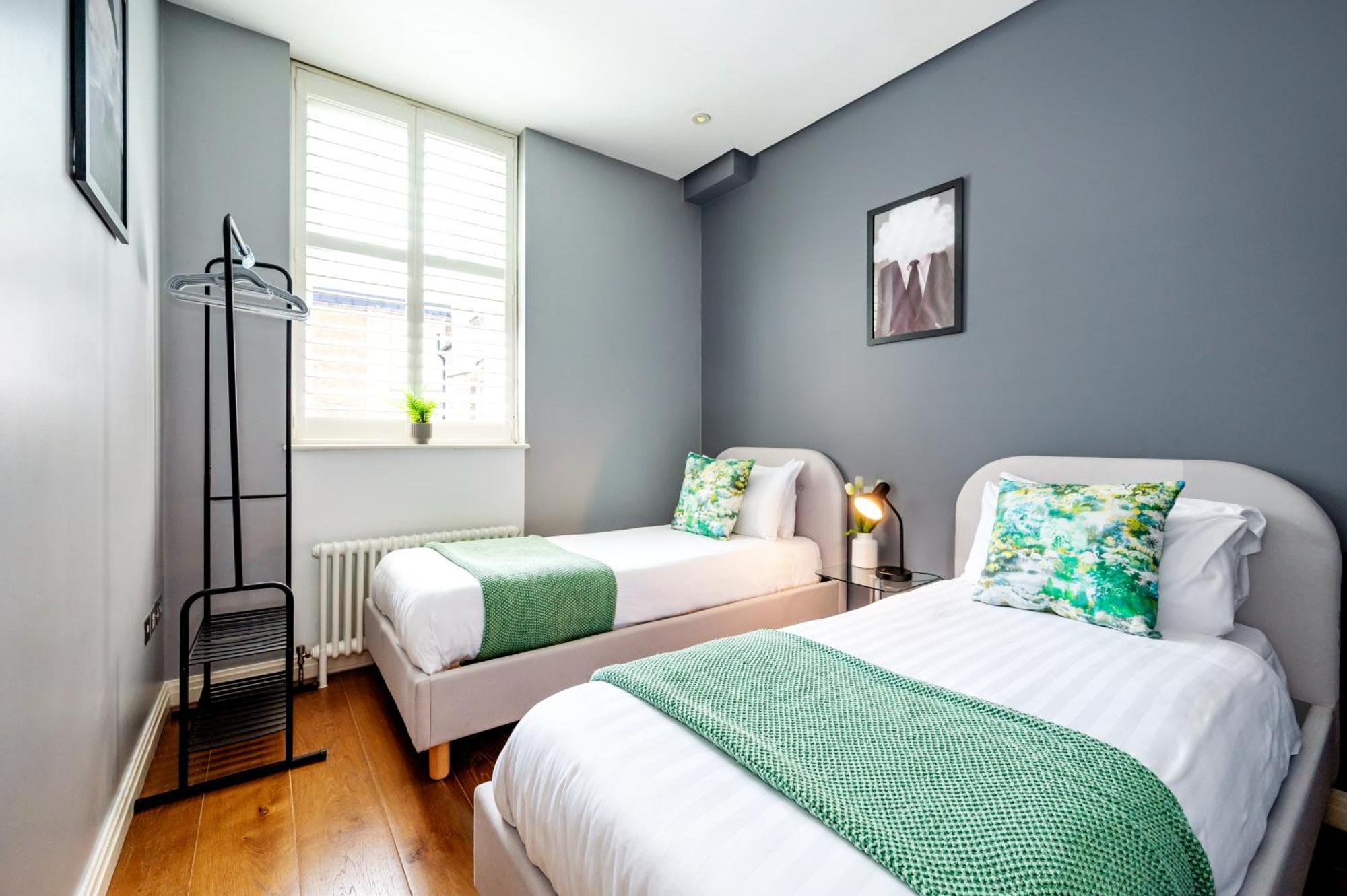 Welcome - Drury Lane * London