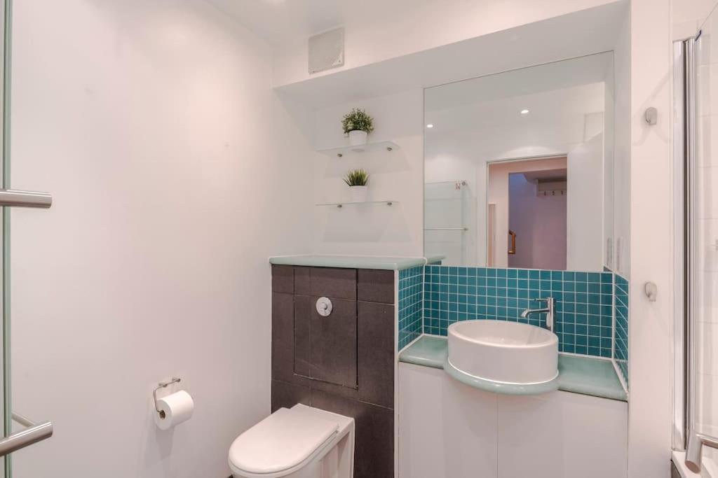 Kings Cross Two Bedroom Penthouse Leilighet