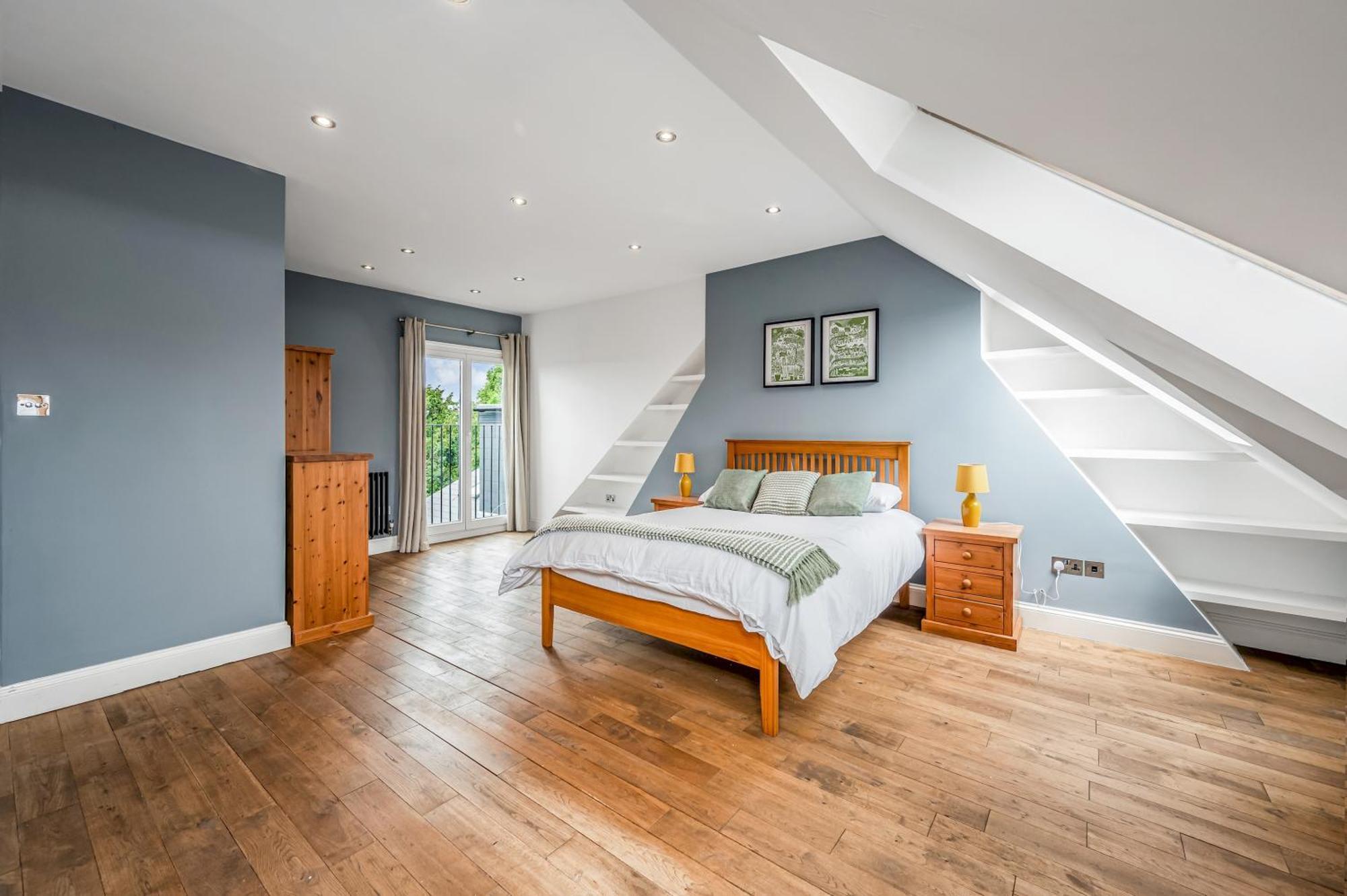 Holiday home Pass The Keys Wonderful Six Bed Victorian In *