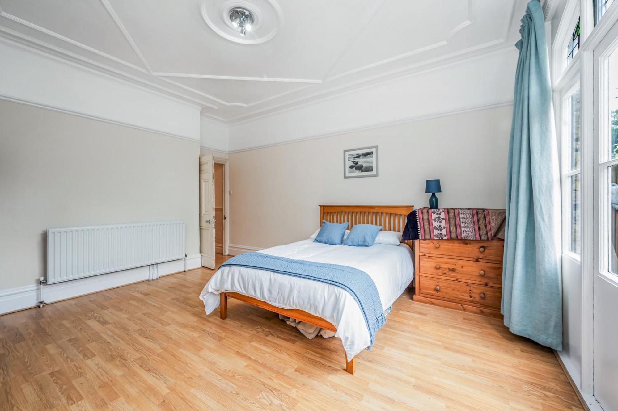 Holiday home Pass The Keys Wonderful Six Bed Victorian In London