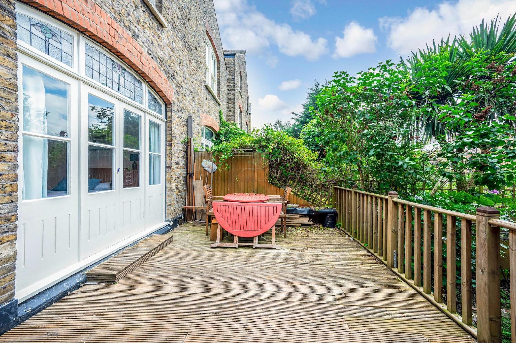 Holiday home Pass The Keys Wonderful Six Bed Victorian In London