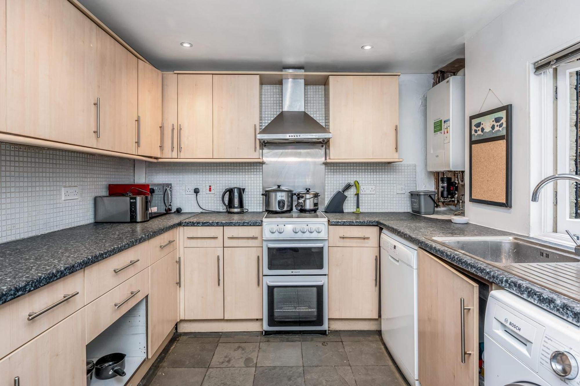 Holiday home Pass The Keys Wonderful Six Bed Victorian In London