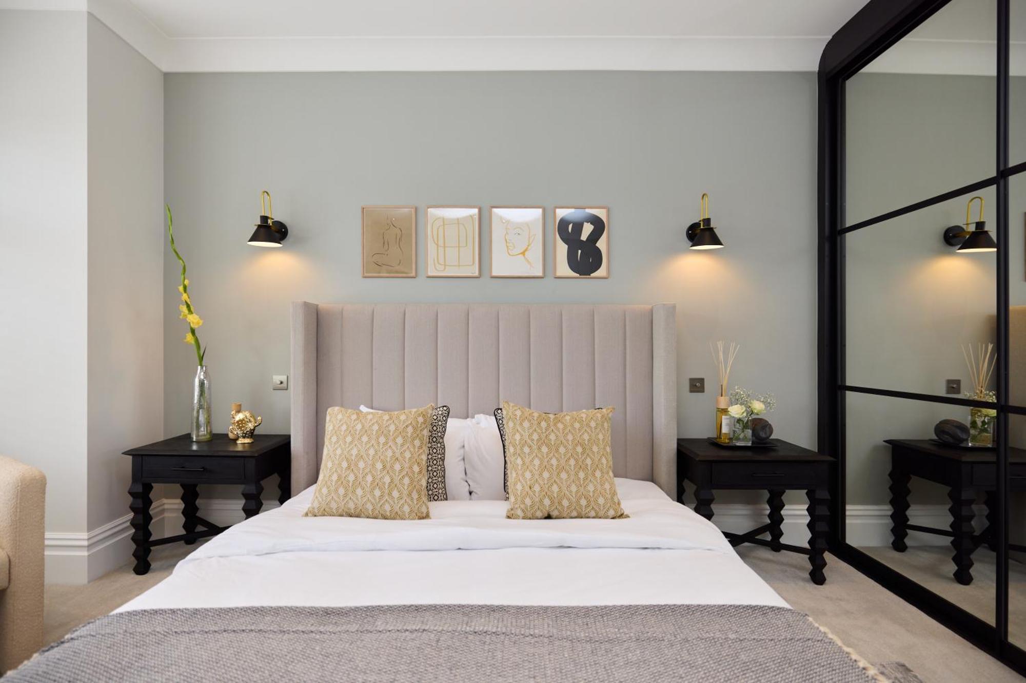 The Roehampton Place - Elegant 5bdr House With Garden And Parking Leilighet London