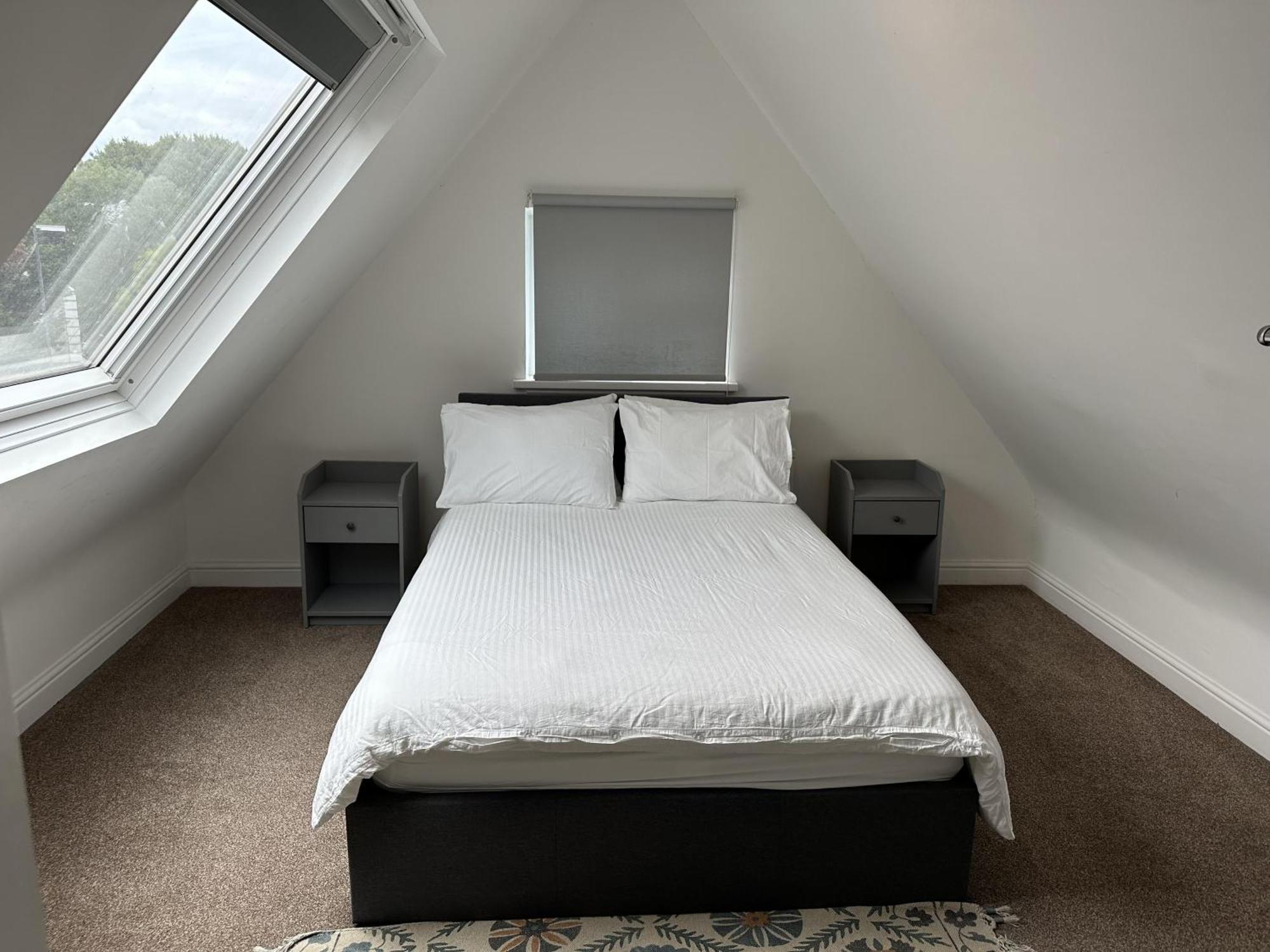 Apartment Luxury - Finchley Road Retreat *