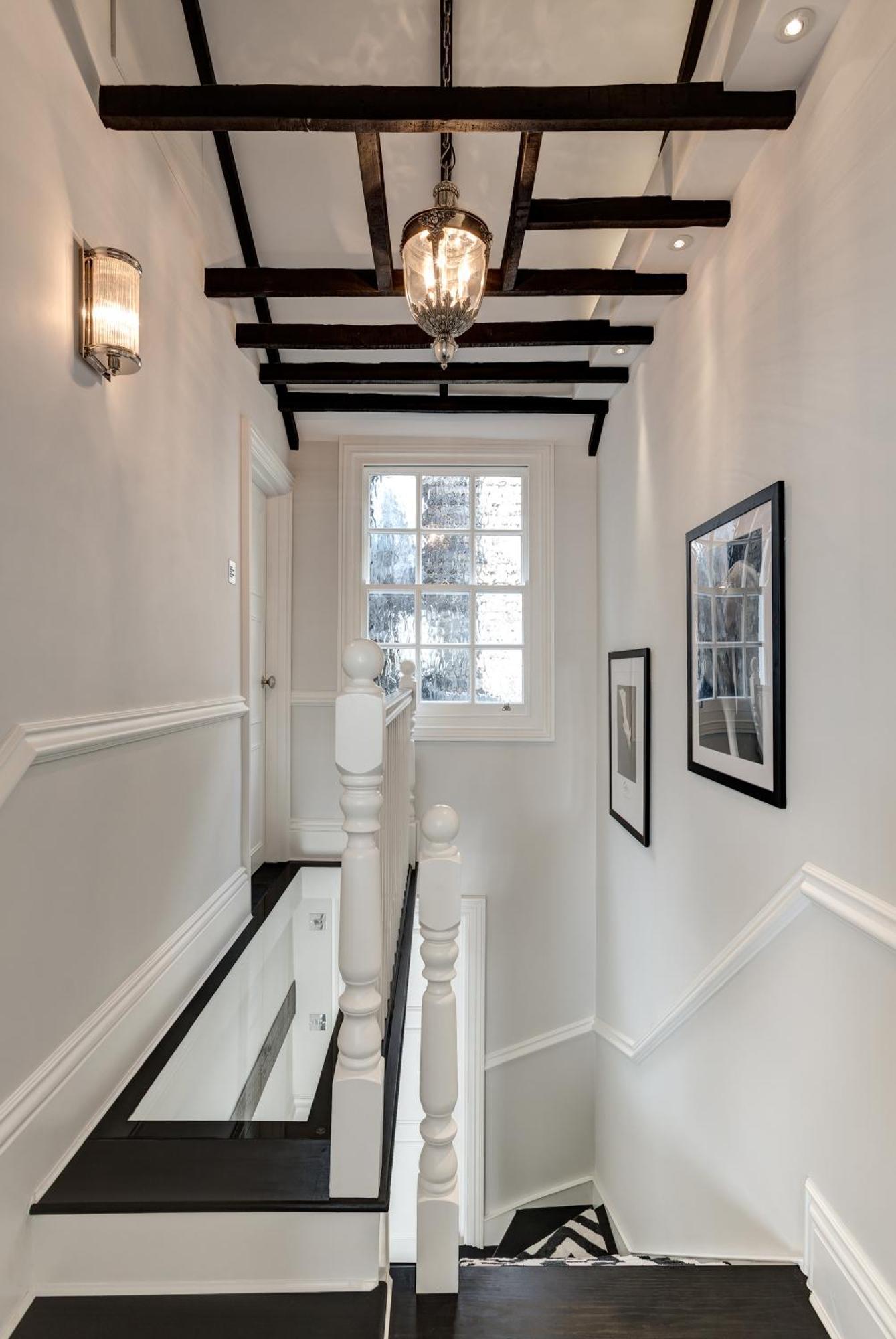 Apartment Beautiful & Luxurious 3 Bed Home, With Amazing Terrace London