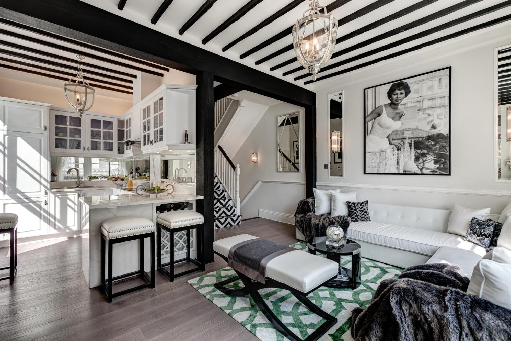 Apartment Beautiful & Luxurious 3 Bed Home, With Amazing Terrace London