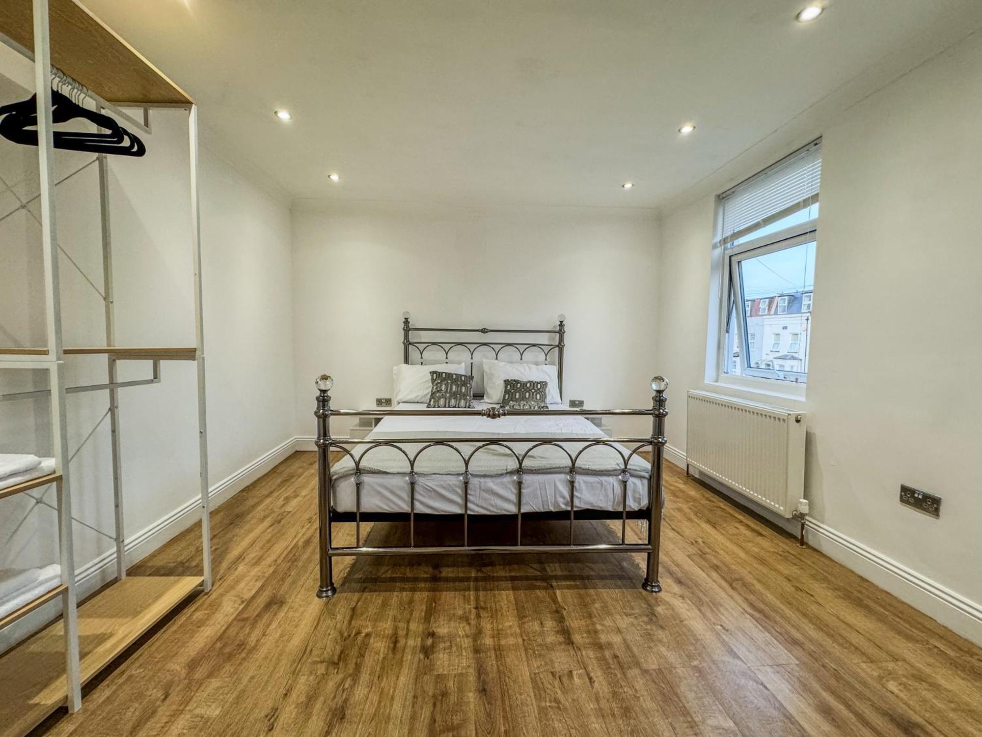 Stratford House London