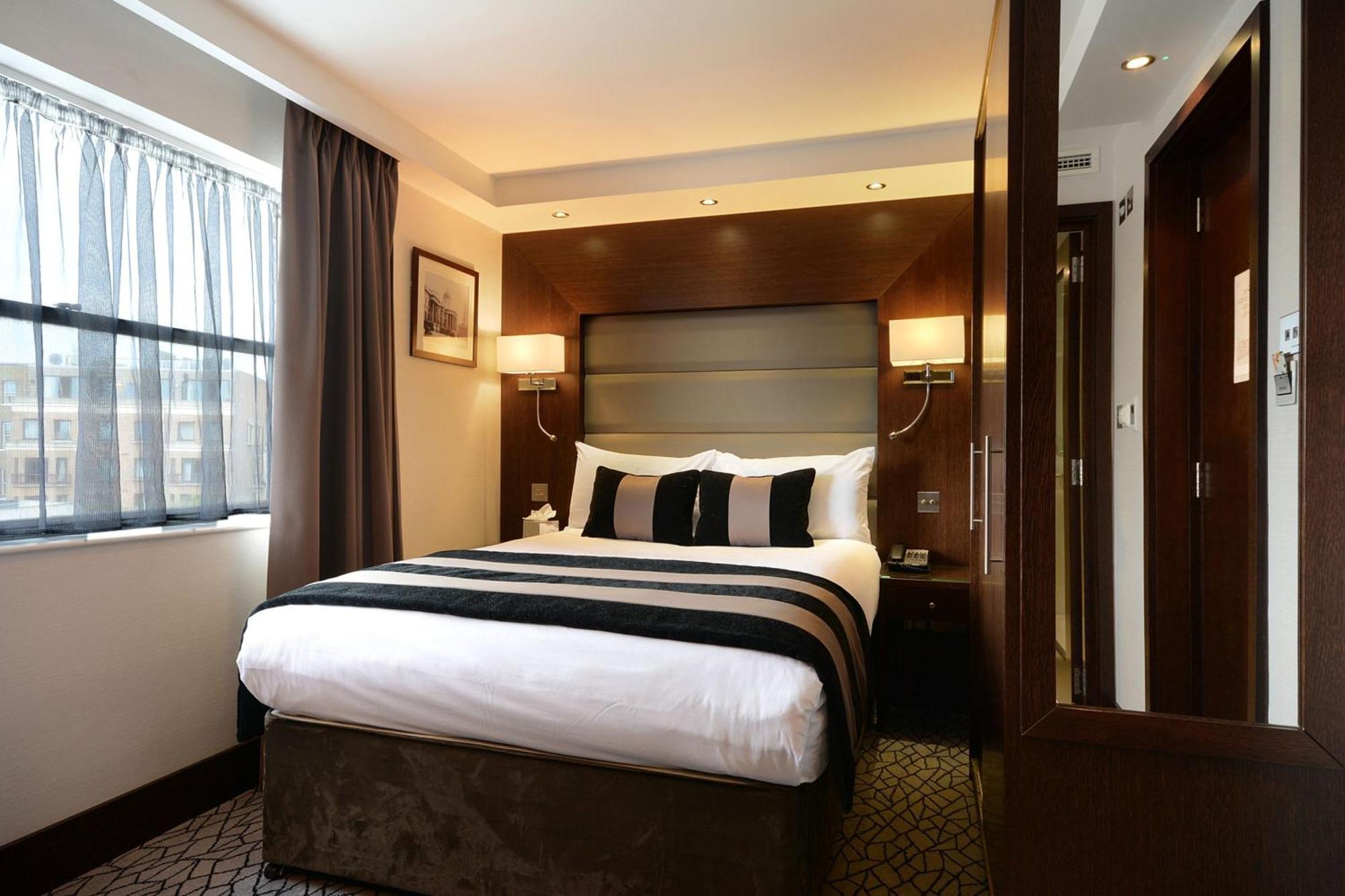Park Grand Kensington Hotel London